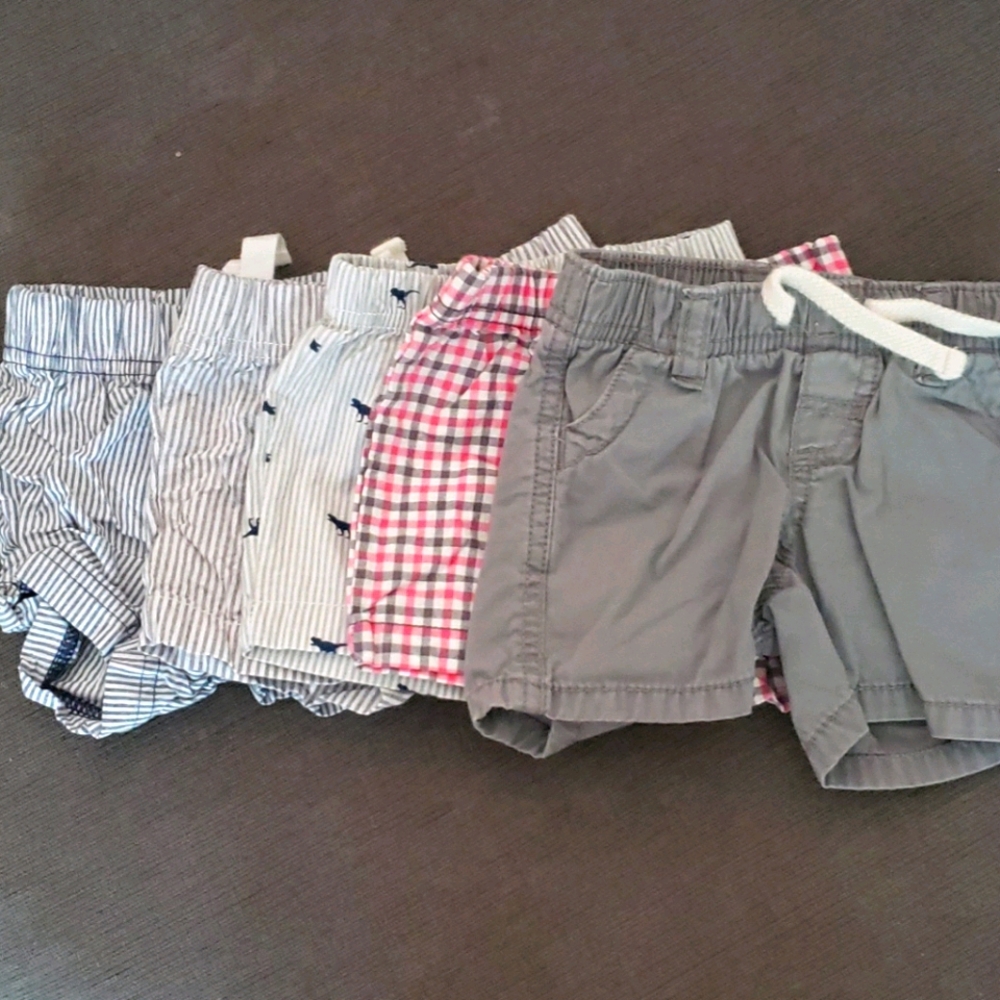 Five pairs 3 month shorts